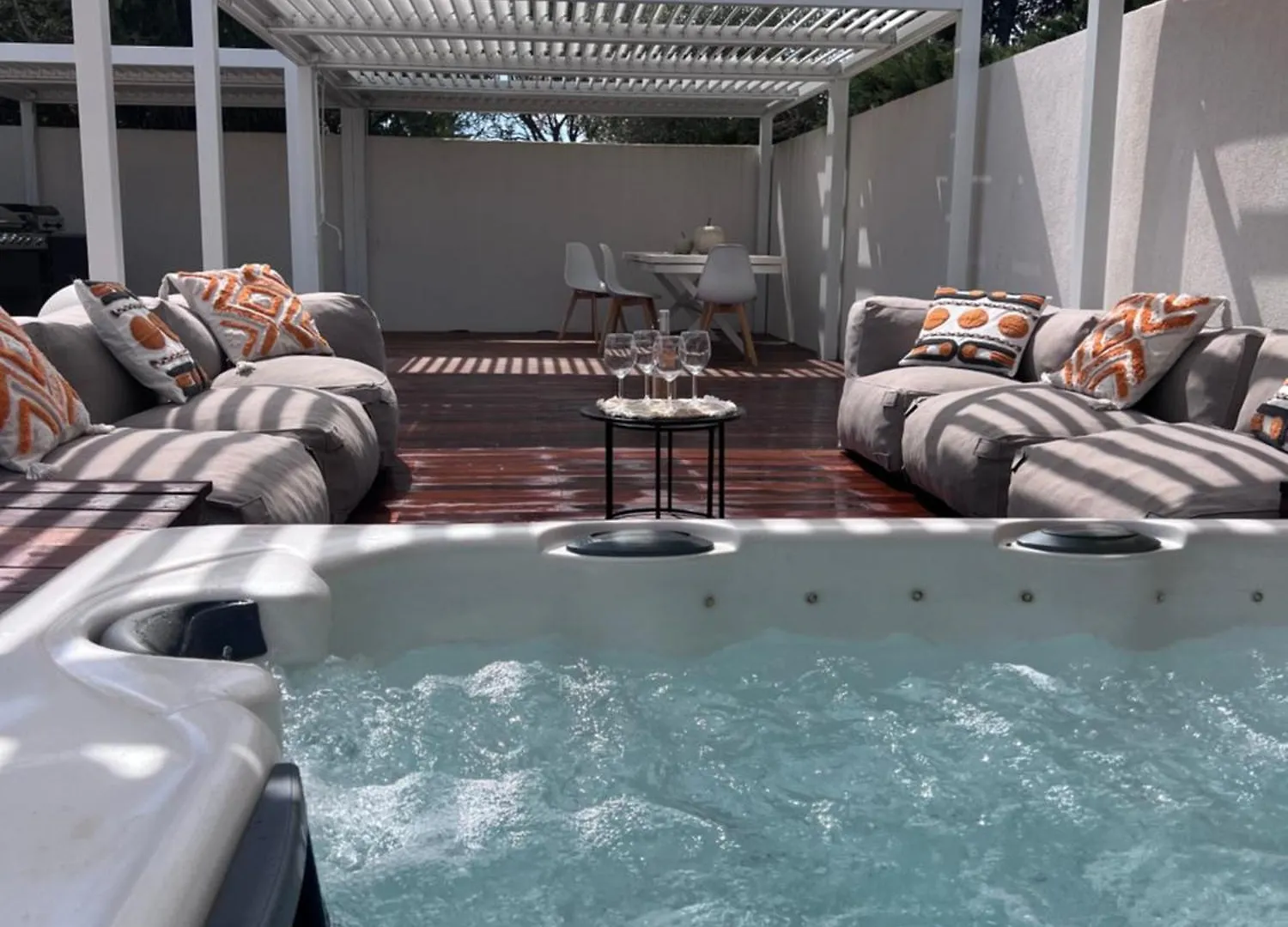 Villa Maison, Piscine, Jacuzzi, A 5 Minutes De Cassis Et Plages Carnoux-en-Provence
